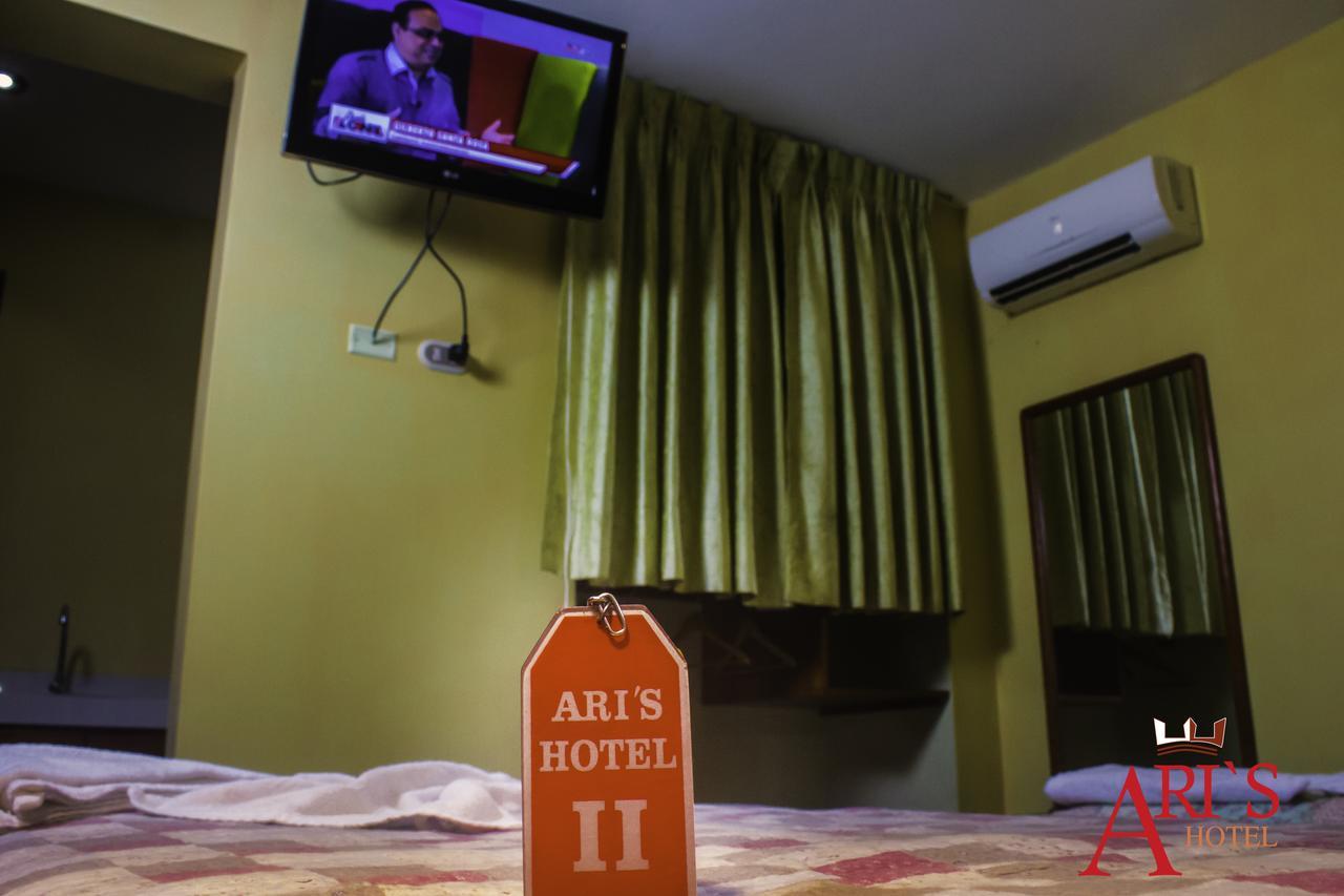 Aris Hotel Ll Iquitos Exteriör bild